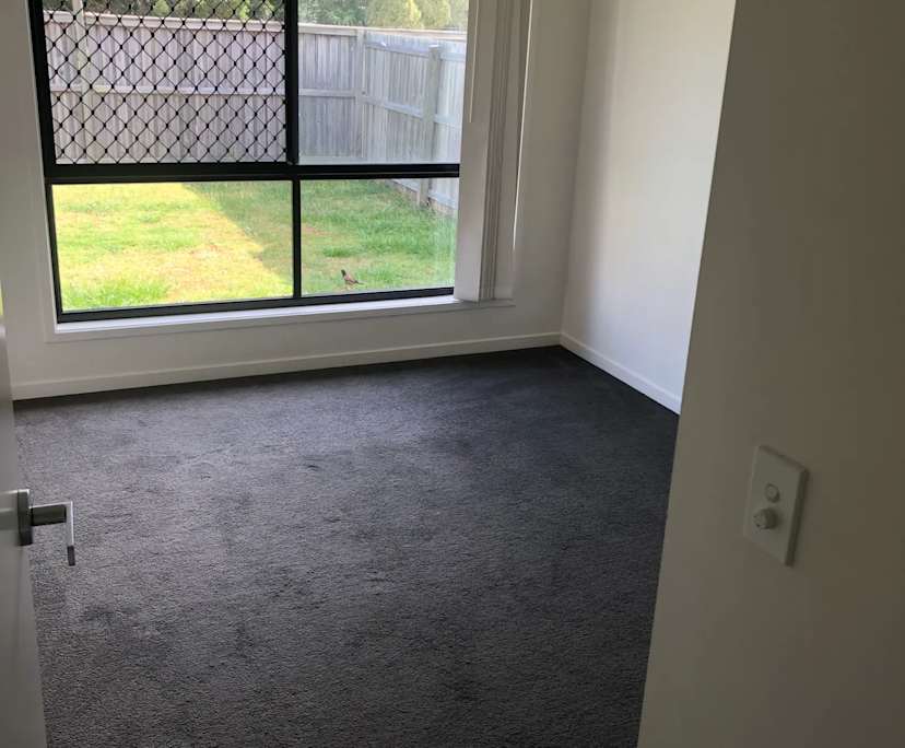 Unfurnished room in a share house