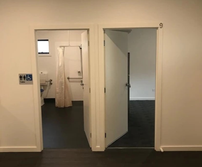 Unfurnished room with own bathroom
