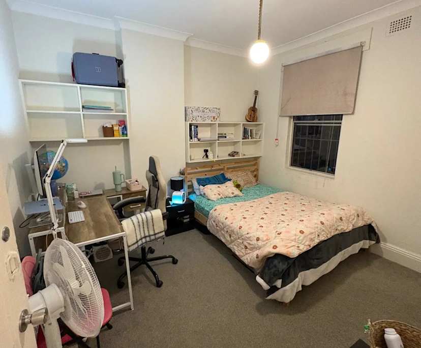 Furnished room in a share house
