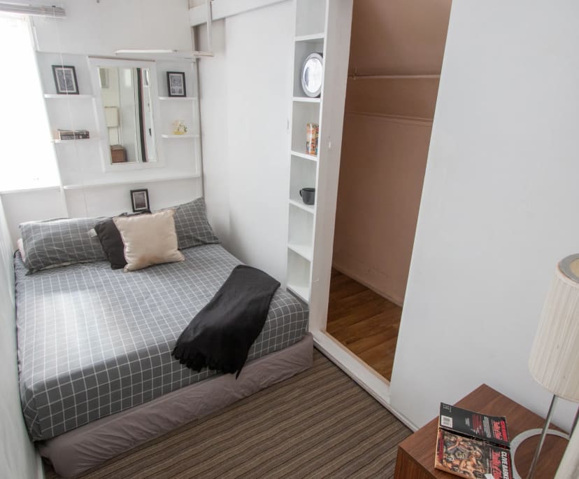 $1,750, Whole-property, 6 bathrooms, St Kilda VIC 3182