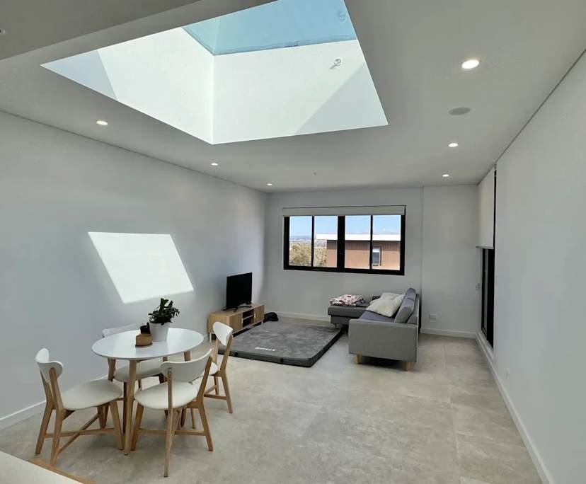 Unfurnished room with ensuite in a flatshare