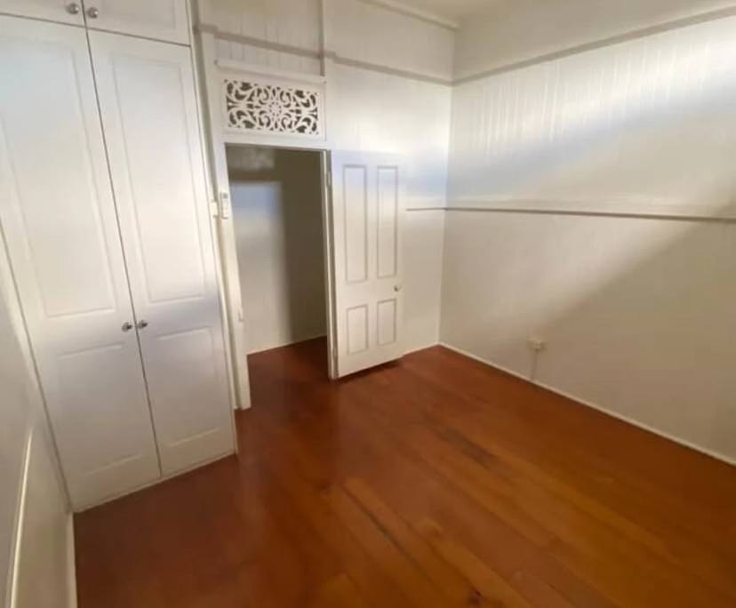 Unfurnished room in a share house