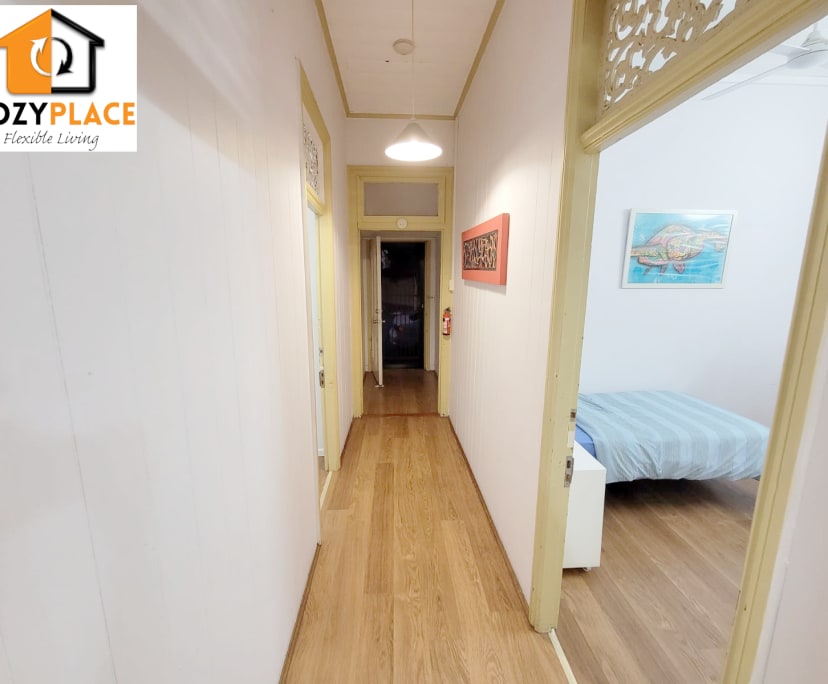 $255, Share-house, 5 bathrooms, Spring Hill QLD 4000