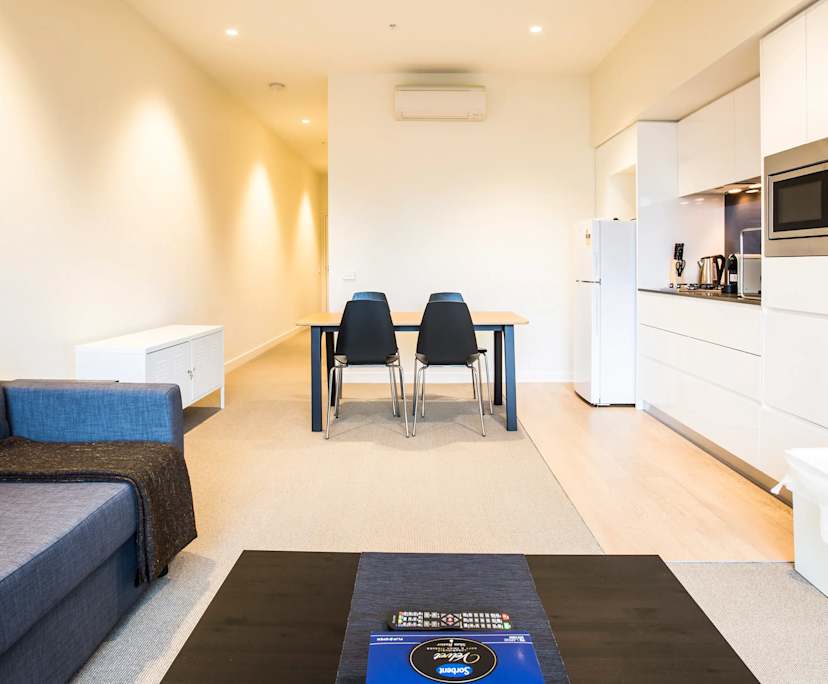 $800, Whole-property, 2 bathrooms, Melbourne VIC 3000