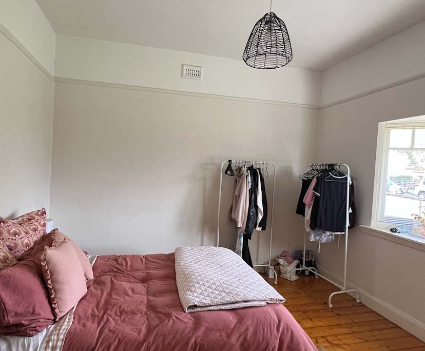 Unfurnished room in a share house