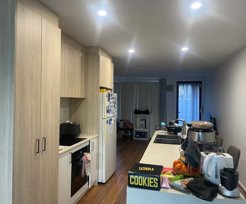 Unfurnished room in a share house