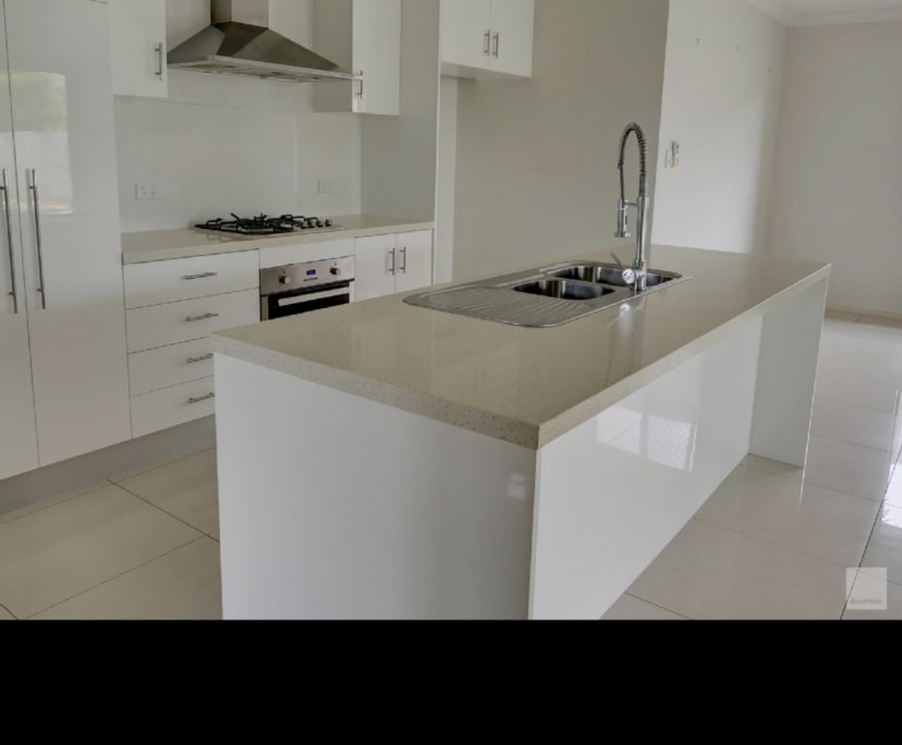 $250, Share-house, 4 bathrooms, Smithfield QLD 4878