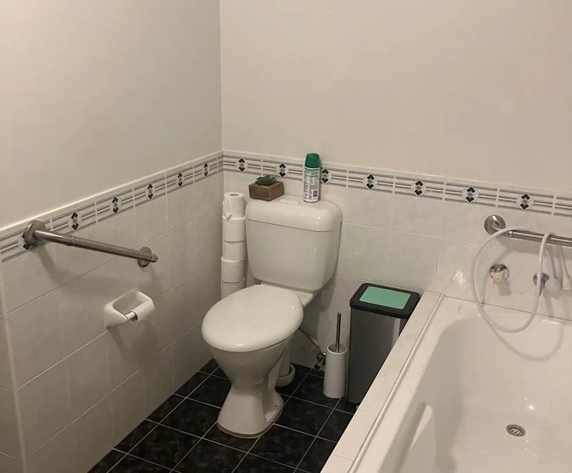 $250, Share-house, 4 bathrooms, Tea Gardens NSW 2324