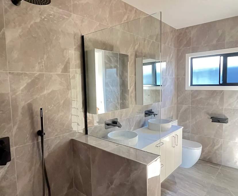 $320, Student-accommodation, 5 bathrooms, Upper Mount Gravatt QLD 4122