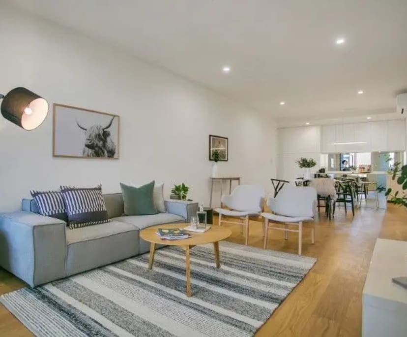 Furnished room with own bathroom