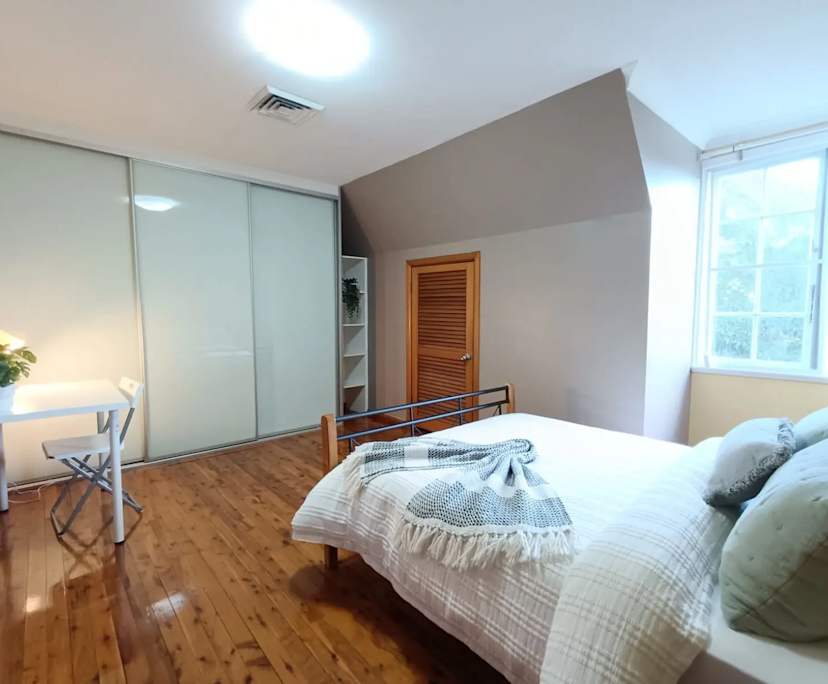 propertyImage