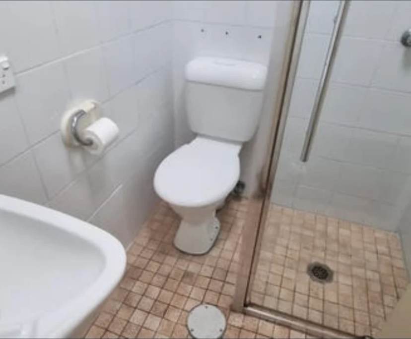 Furnished room studio flat for rent