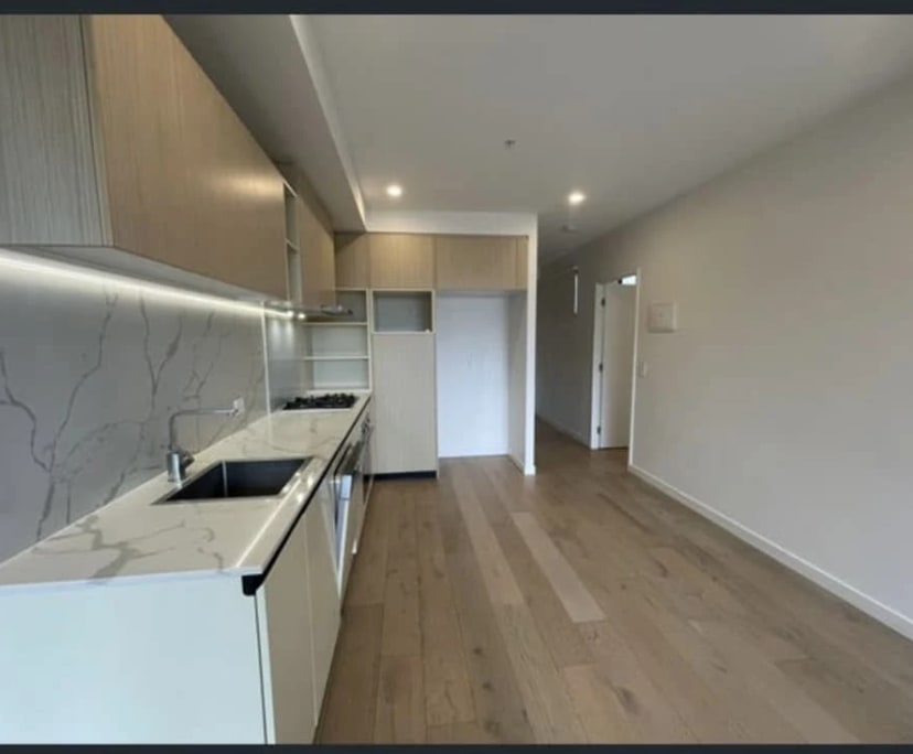 Unfurnished room with own bathroom