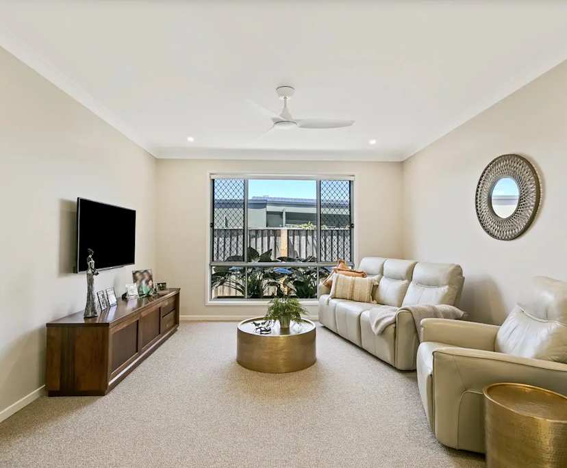 $330, Share-house, 4 bathrooms, Buderim QLD 4556