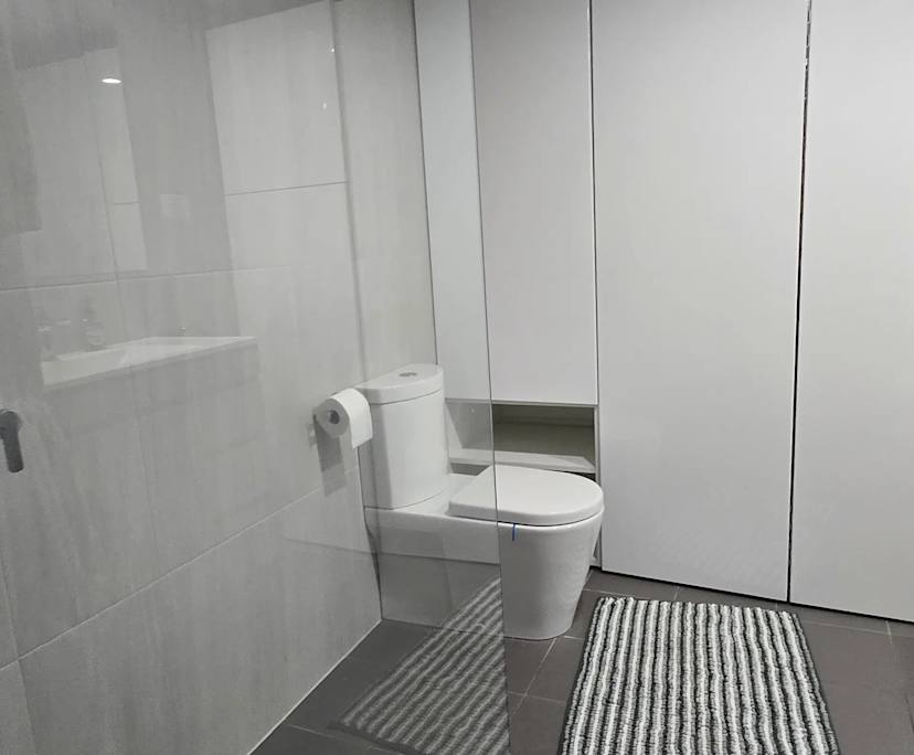 $360, Flatshare, 2 bathrooms, Miami QLD 4220