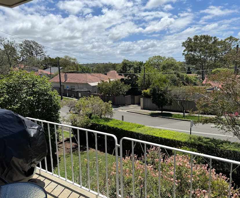 Whole property with 2 rooms for rent