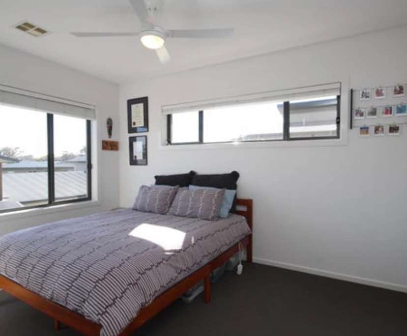 Unfurnished room with own bathroom