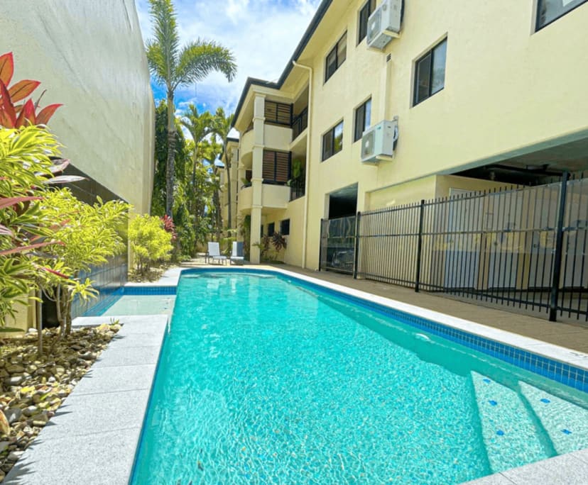 Room for Rent in Cairns City, Cairns 220, Furnish...