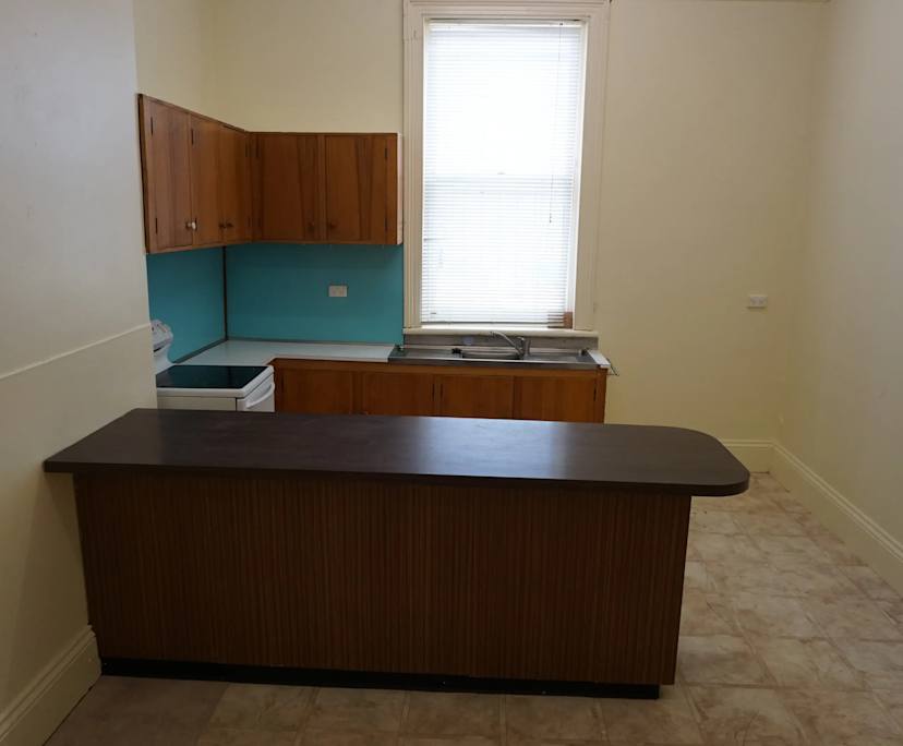 $335, 1-bed, 1 bathroom, Invermay TAS 7248