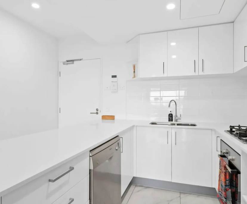Furnished room with own bathroom