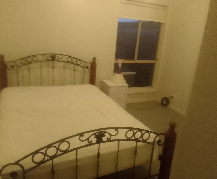 $200, Share-house, 3 bathrooms, Redan VIC 3350