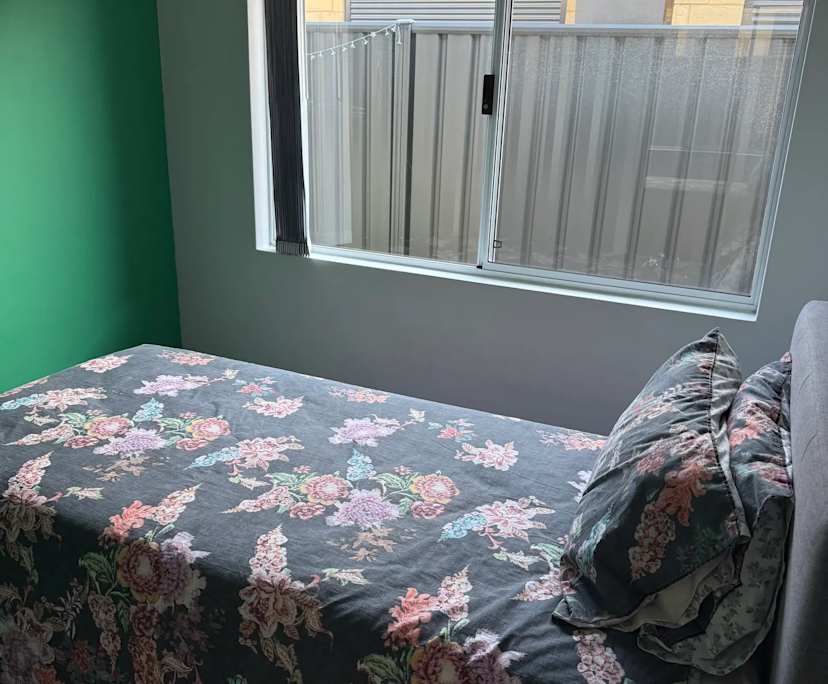 $350, Share-house, 2 rooms, Lakelands WA 6180, Lakelands WA 6180
