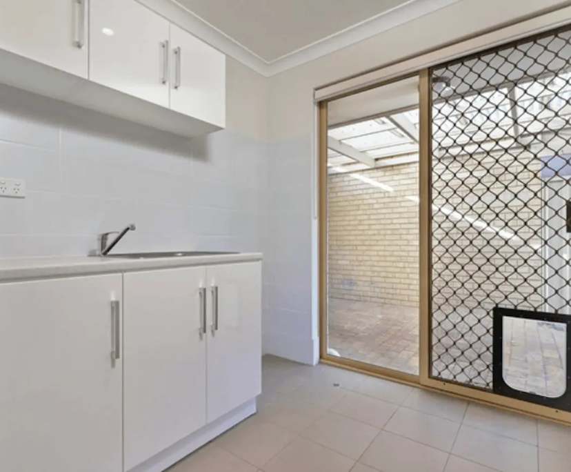 $375, Share-house, 3 bathrooms, Woodvale WA 6026