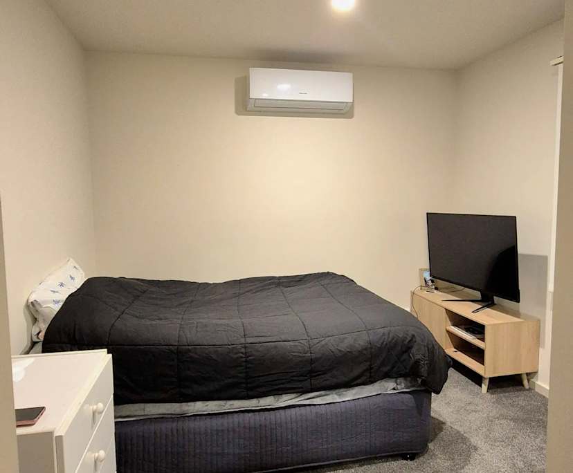 Furnished room with own bathroom