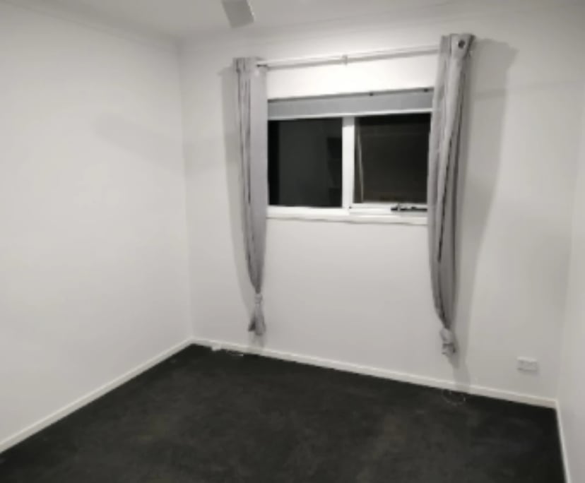 Room for Rent in South Toowoomba, QLD 235, Unfurn...