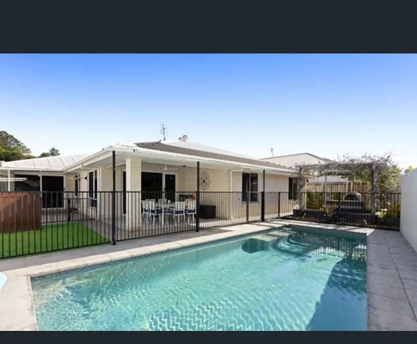 Room in a share house