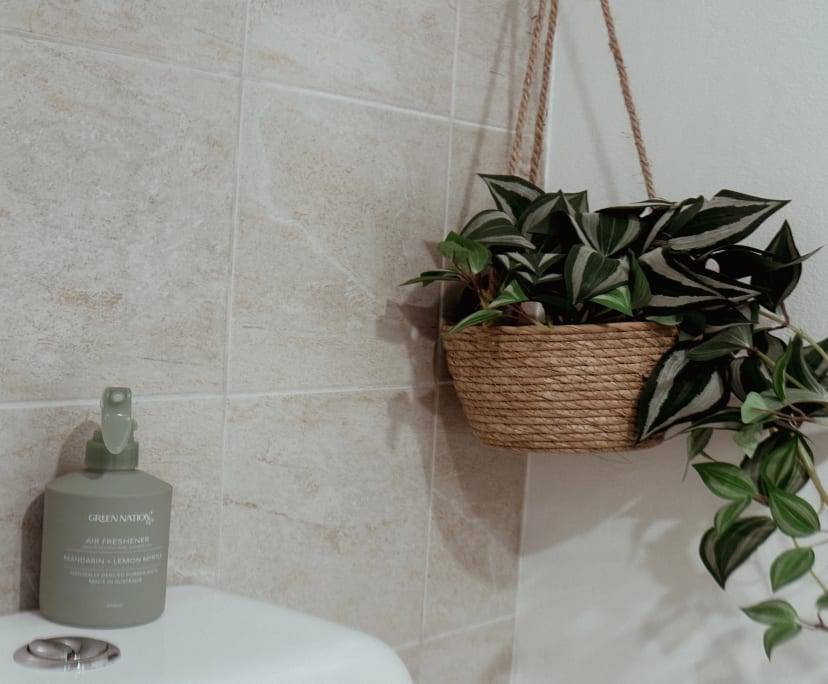 $1,300, Whole-property, 2 bathrooms, Coolangatta QLD 4225