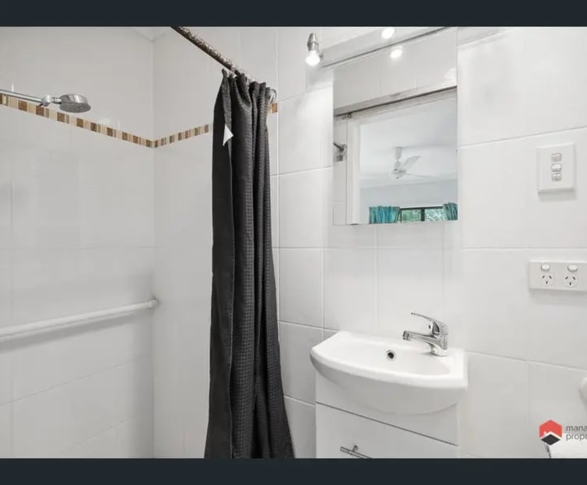 $200-230, Share-house, 2 rooms, Toowong QLD 4066, Toowong QLD 4066