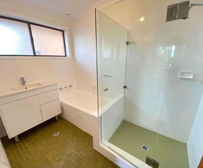 $200, Share-house, 3 bathrooms, Kings Langley NSW 2147
