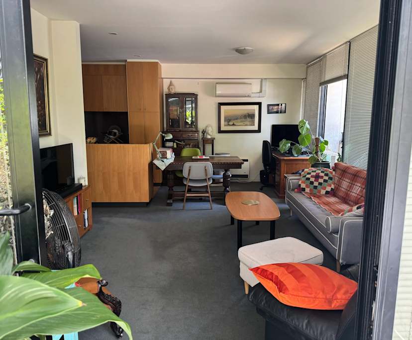 $300, Flatshare, 2 bathrooms, Hawthorn VIC 3122