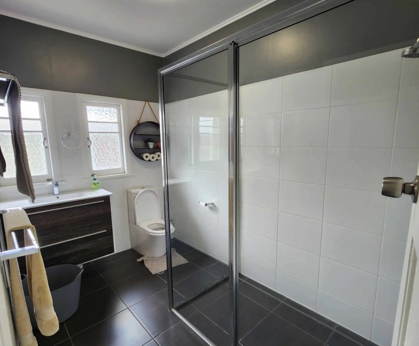 $320-330, Share-house, 2 rooms, Westcourt QLD 4870, Westcourt QLD 4870