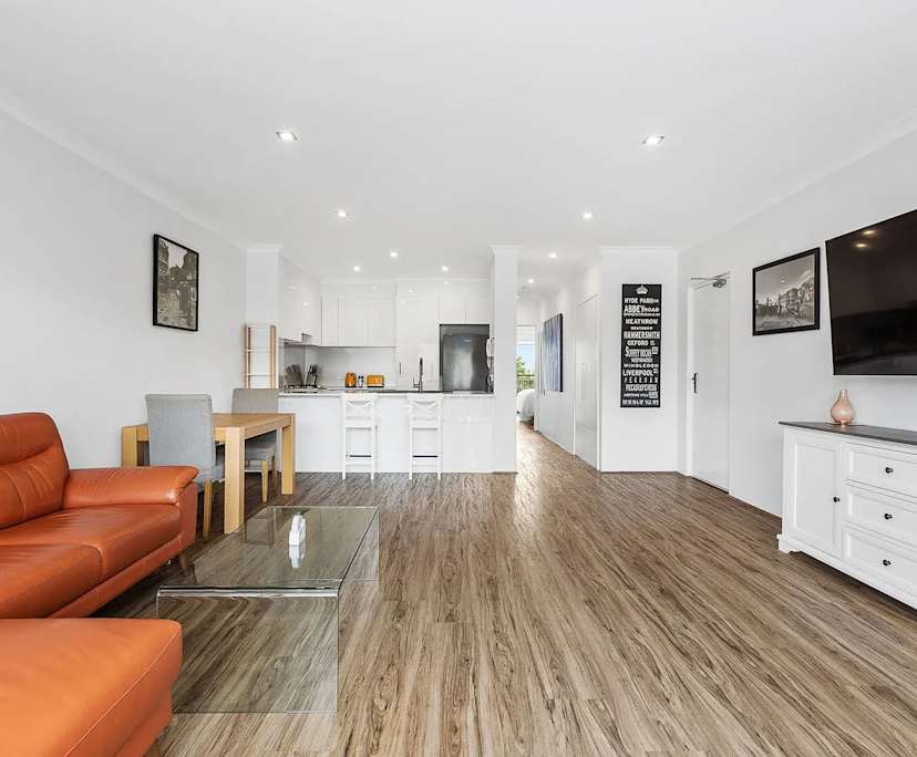 Furnished room with own bathroom