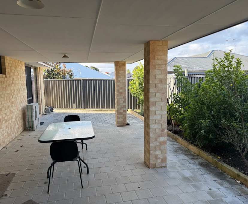 $300, Share-house, 4 bathrooms, Landsdale WA 6065