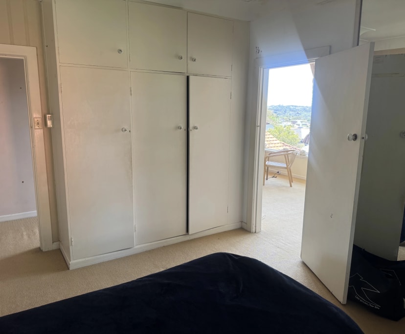 Furnished room in a share house