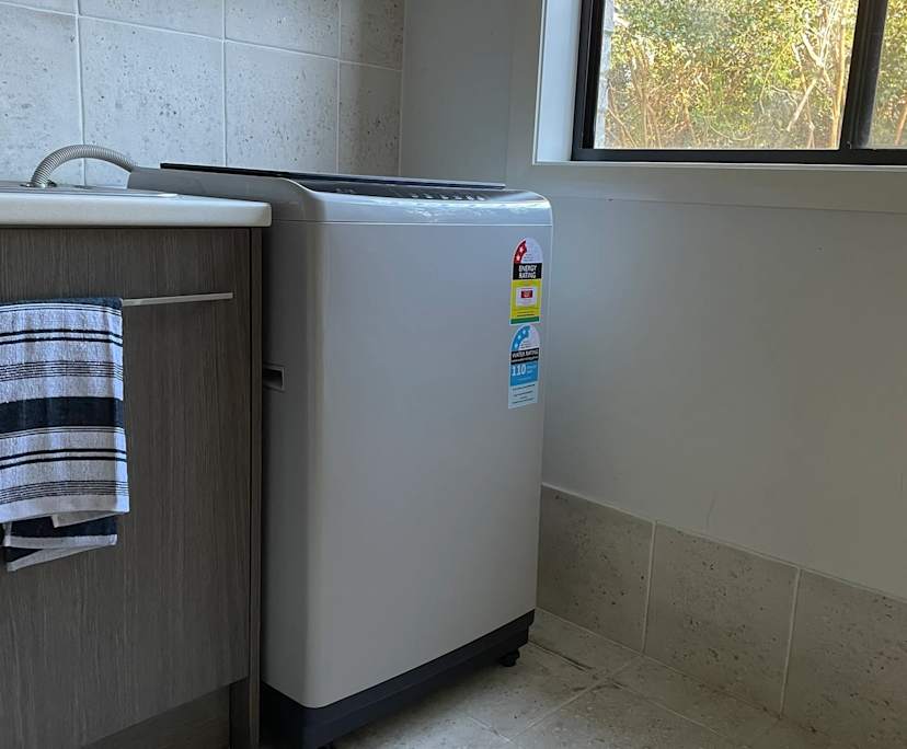 $550, 1-bed, 1 bathroom, Roseville NSW 2069