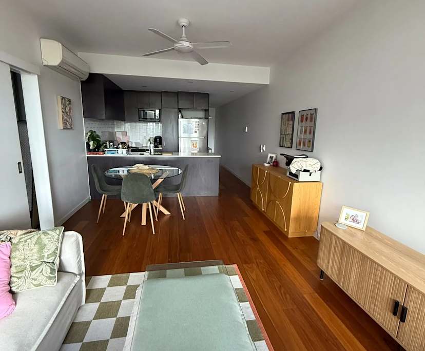 Furnished room with own bathroom