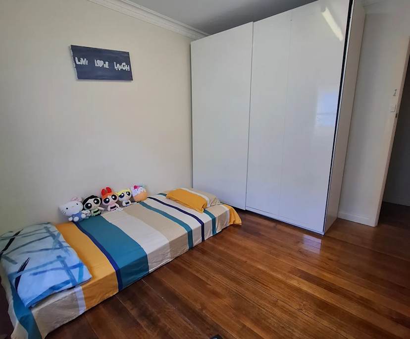$210, Share-house, 4 bathrooms, Burwood VIC 3125