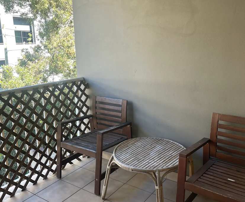Furnished room in a flatshare