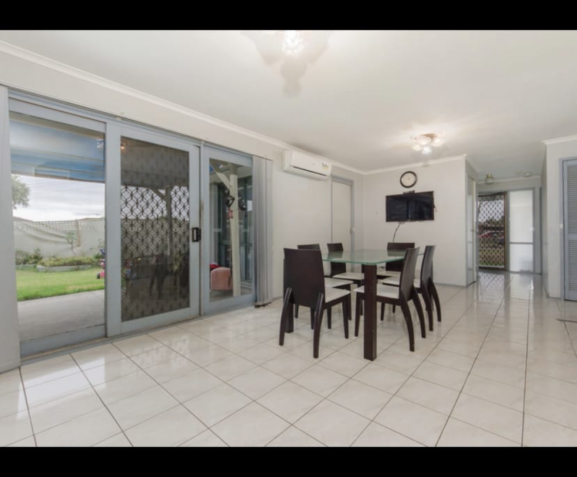 $125, Share-house, 4 bathrooms, St Albans VIC 3021