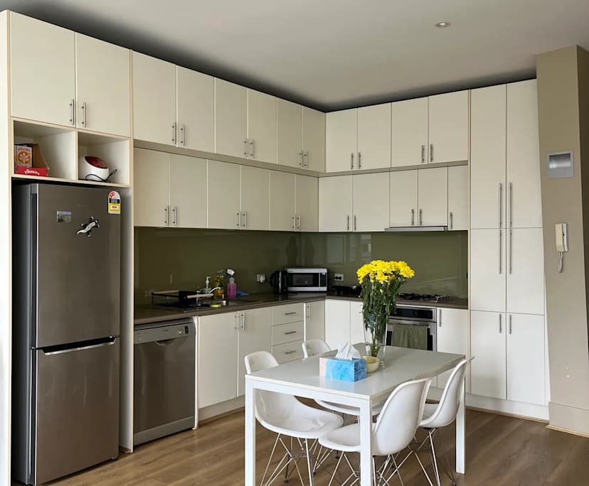 Unfurnished room in a flatshare