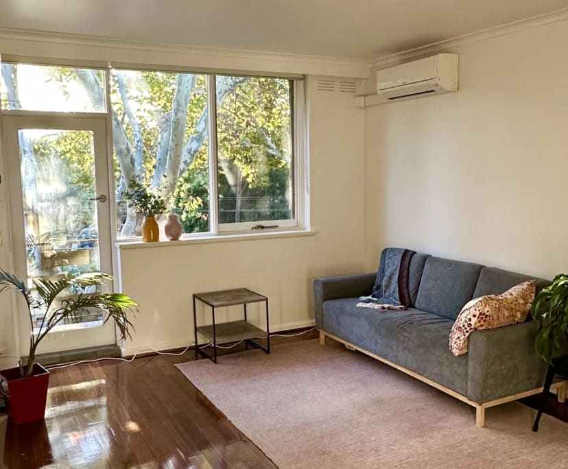 Unfurnished room in a flatshare