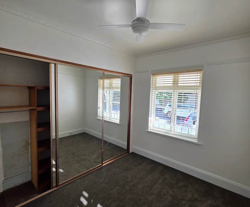 Unfurnished room in a share house