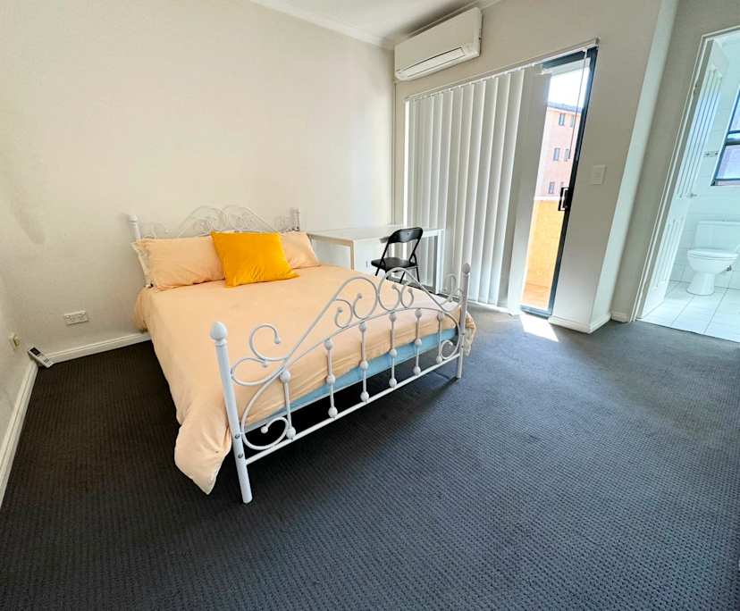 Furnished room in a share house