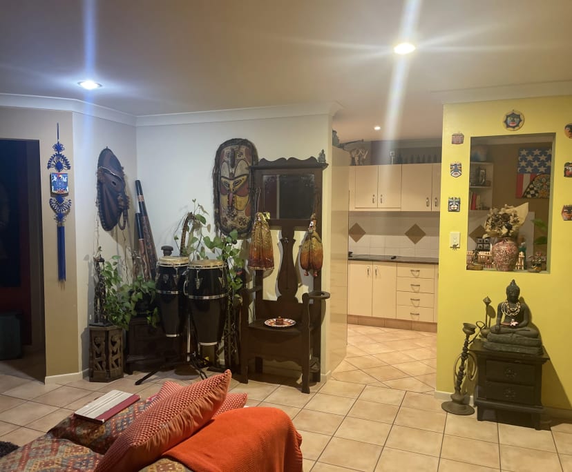 $320, Share-house, 4 bathrooms, Ashmore QLD 4214