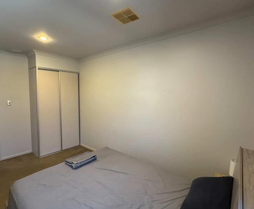 $300, Share-house, 2 bathrooms, Butler WA 6036