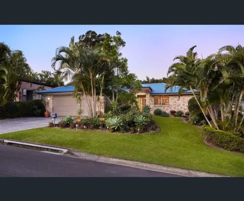 Room for Rent in Burleigh Heads, Gold Coast 275,